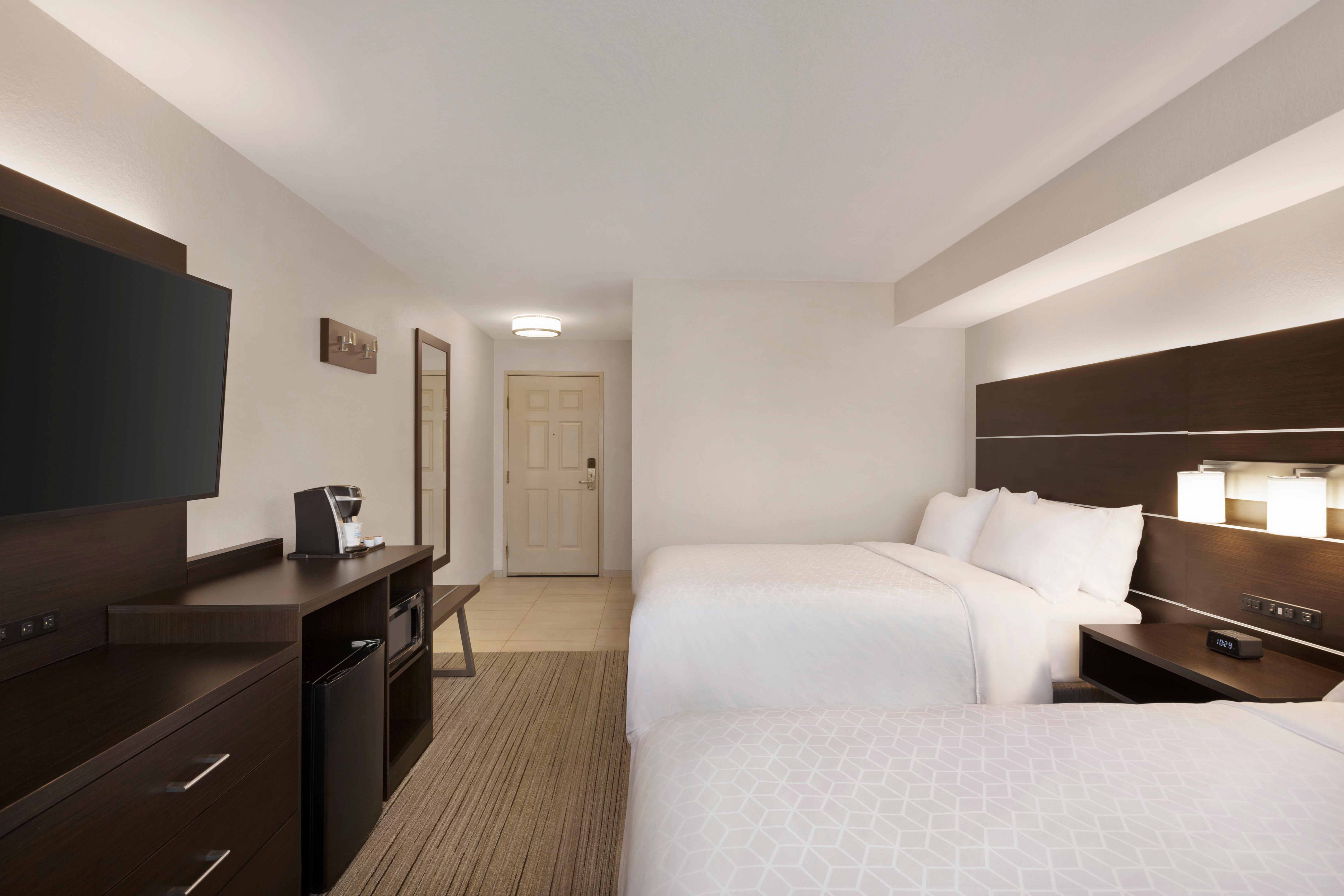 Holiday Inn Express & Suites Sarasota East, An Ihg Hotel Ngoại thất bức ảnh